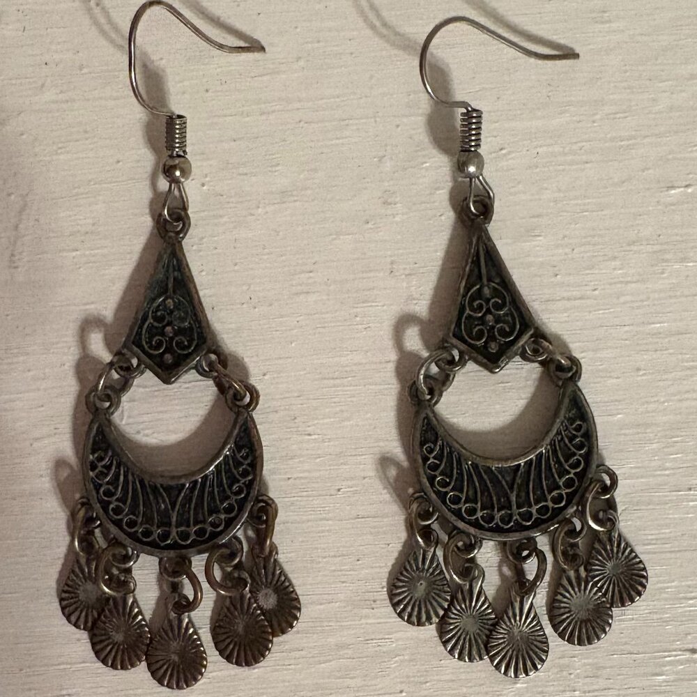 Gray silver chandelier earrings